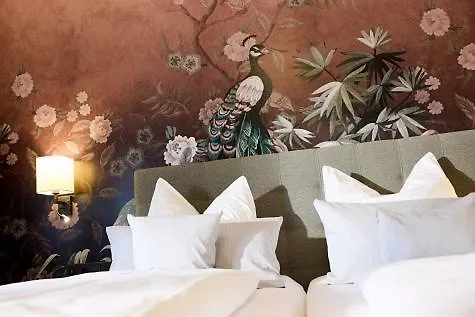 Boutique Hotel Diana 3*